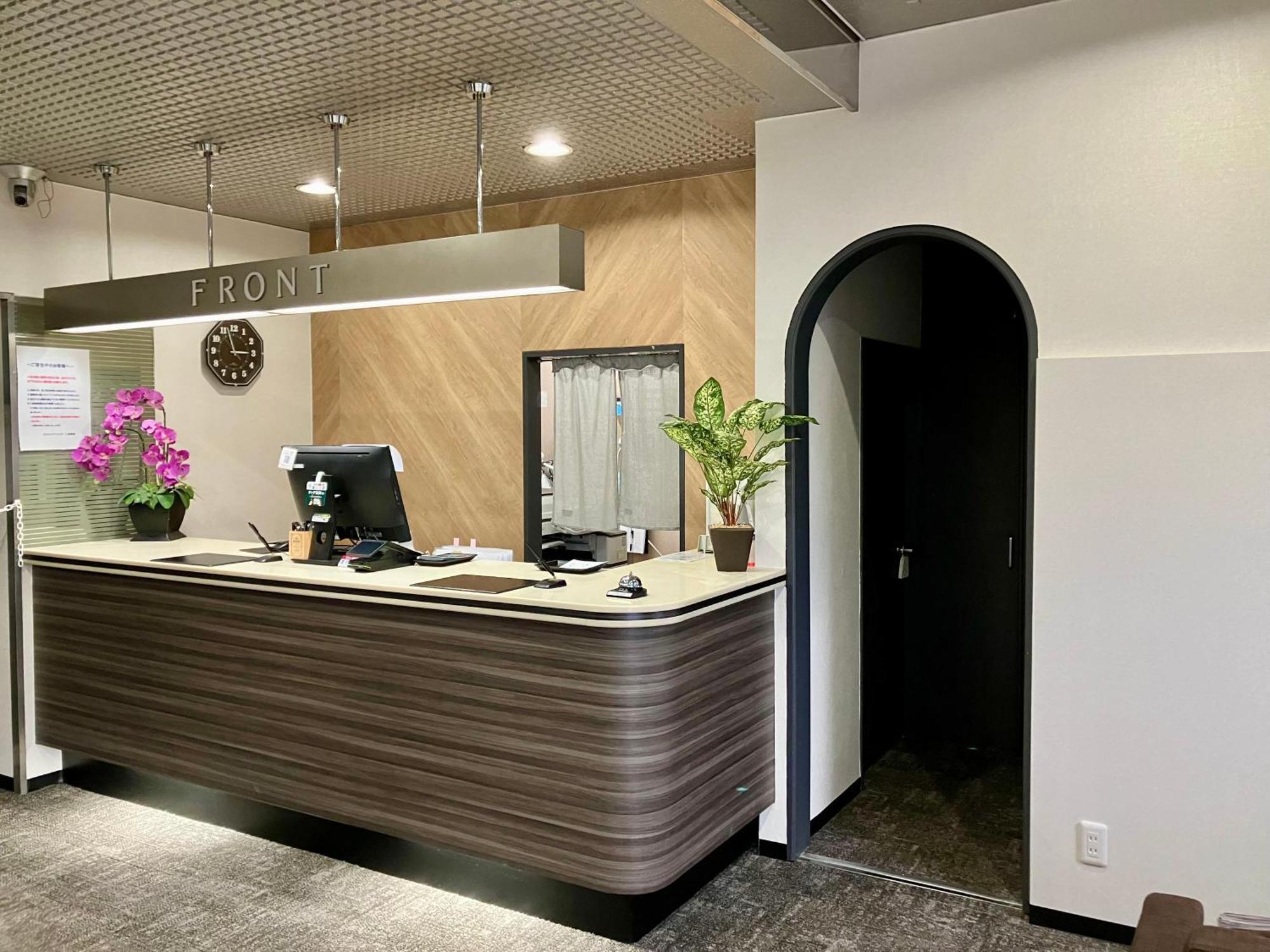 Hotel Livemax Mihara Ekimae Zewnętrze zdjęcie